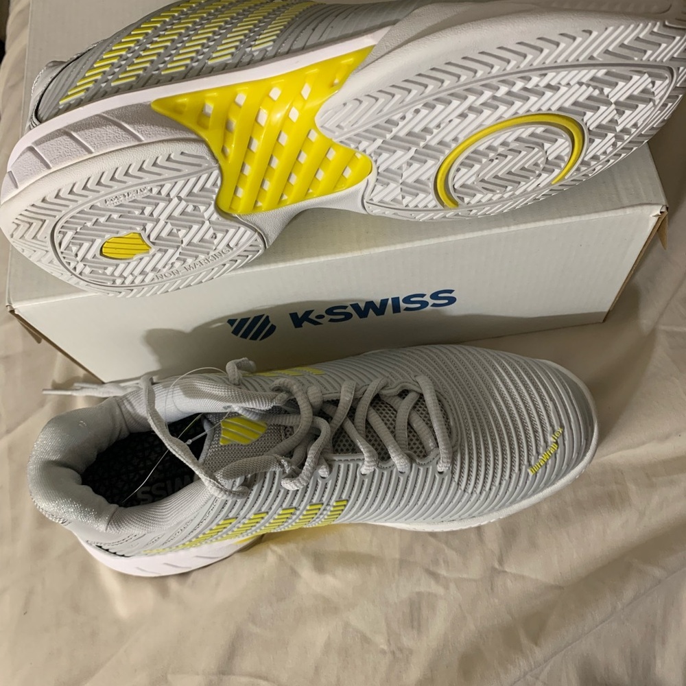 K-Swiss Women's Hypercourt Express 2 Tennis Shoes (Luna Rock/Buttercup/White)